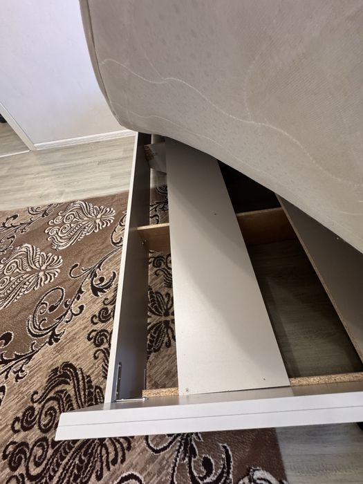 Кровать двухспальный