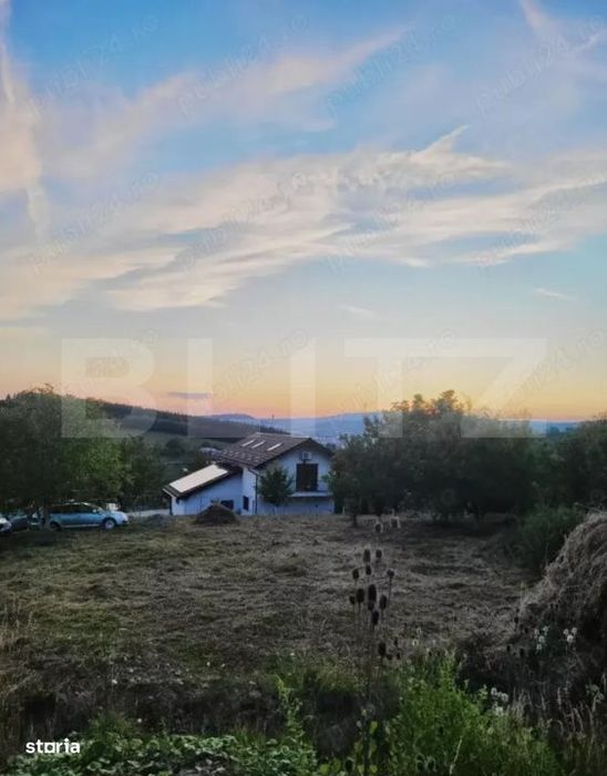 Teren intravilan de 15 ari – Valea Jelnei, str. Campului