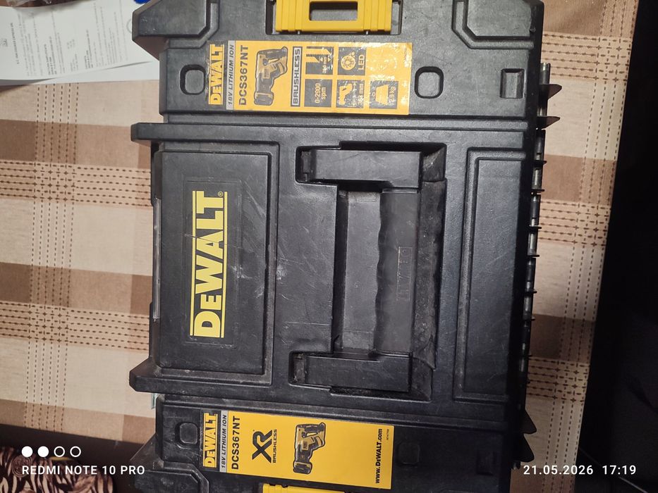Fierăstrău sabie Dewalt dcs367,cutie