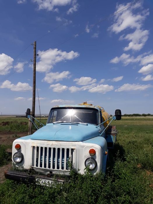 Продам газ 53 молоковоз в отличном состоянии