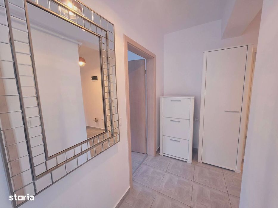 Vand apartament 2 camere open space Tractorul cu parcare