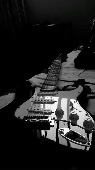 Преподаватель гитары, со стажем более 10 лет. Результат от 3 месяцев