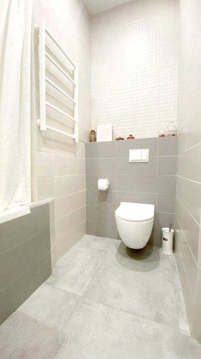 Сдаю светлую 2х ком. 7/10: ЖК Казахстан, ор-р метро Минор (Р3)