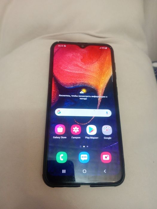 Samsung A 50 на 128 гб.