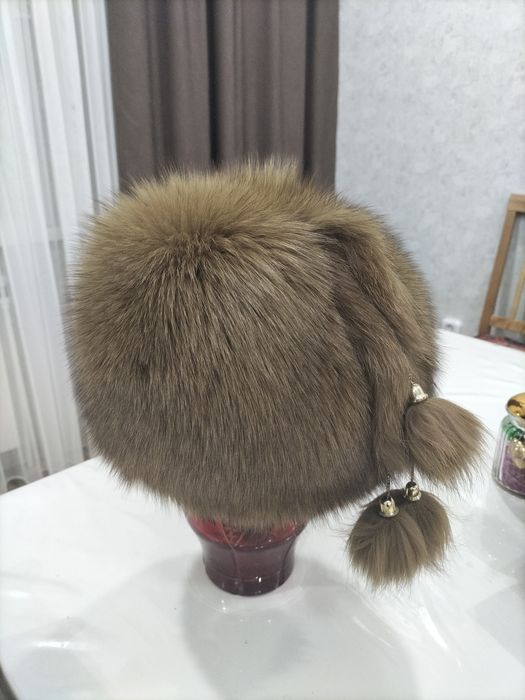 Продам шапку женскую