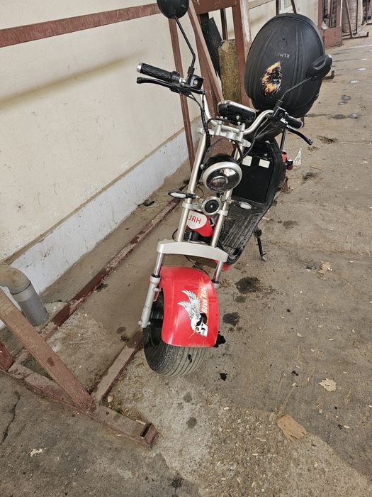 Vând scuter electric