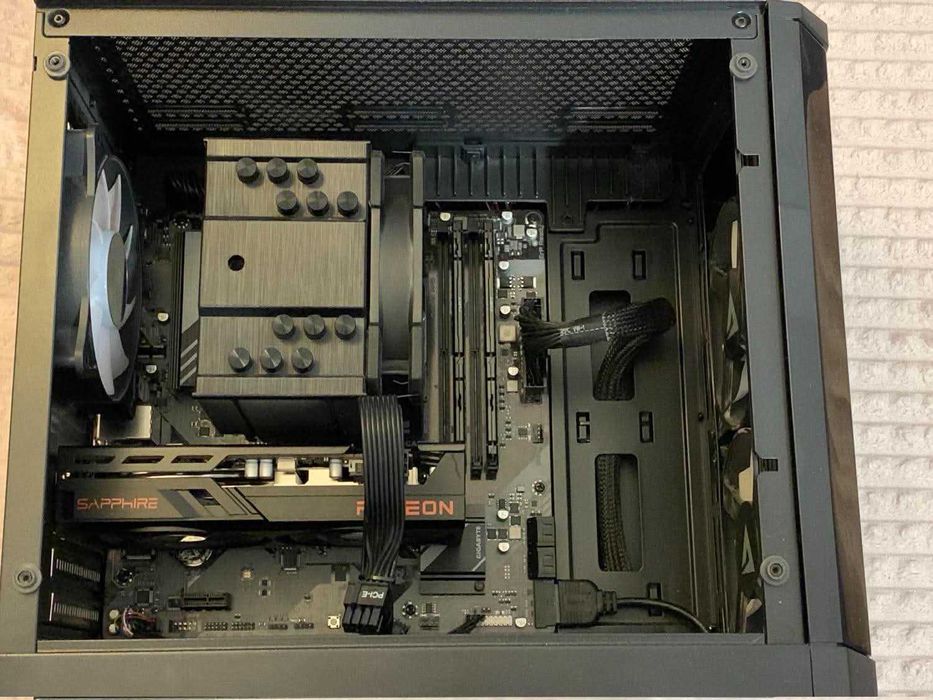 PC Gaming AM5 Ryzen 5 7600 RX 6600 DDR5 6000 1TB NVMe