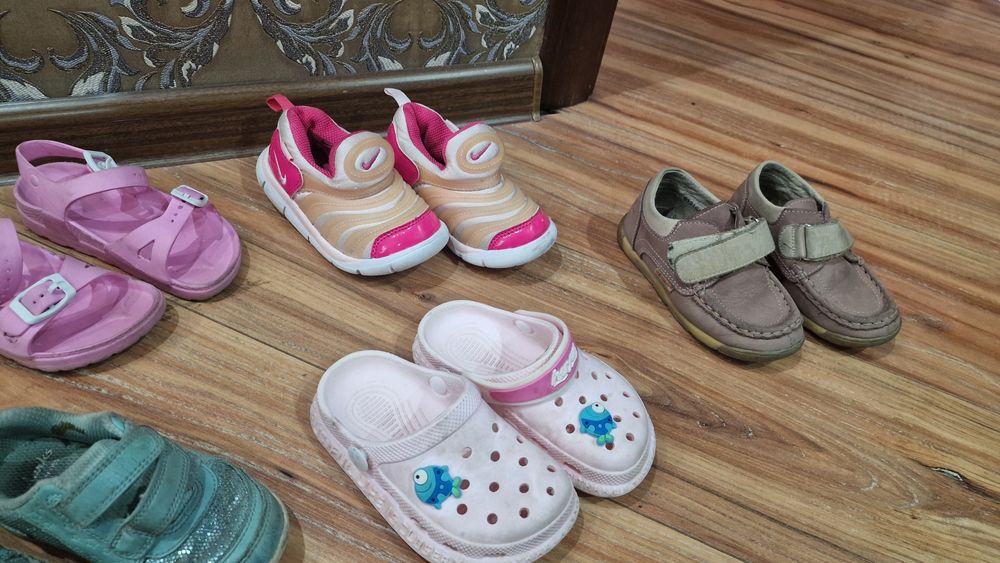 Продаю детскую обувь б/у