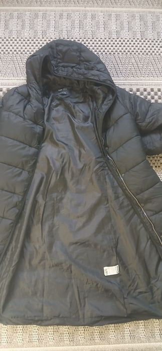 Geaca lunga neagra