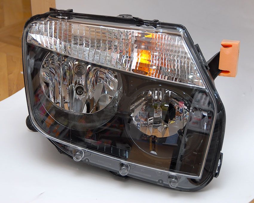 Фара на Дастер / Duster до 2015 года