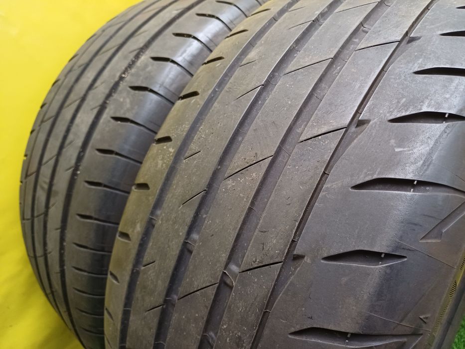 Шины 225/55 R16 Bridgestone пара.