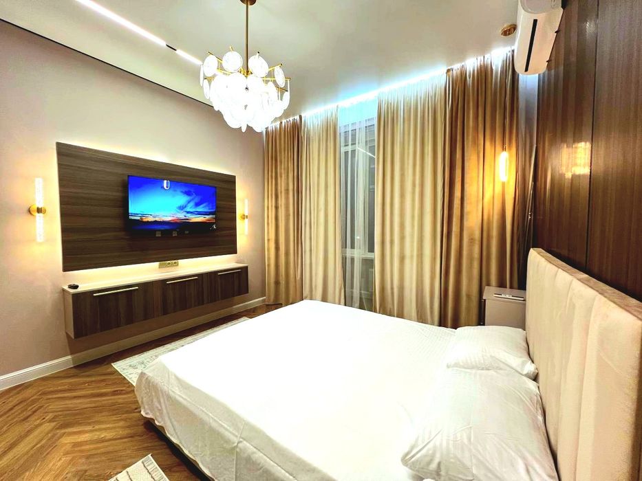 Сдается посуточно кв жк Дендропарк 25.000