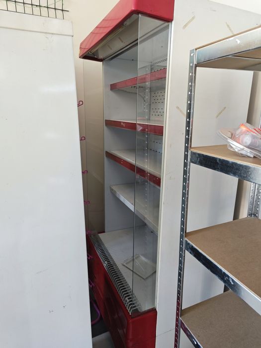 Хладилни витрини 4 бр