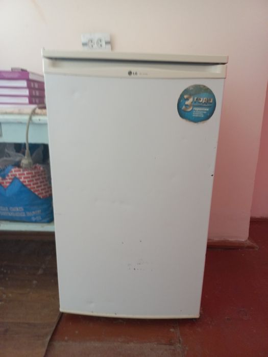 LG Холодильник сатылады