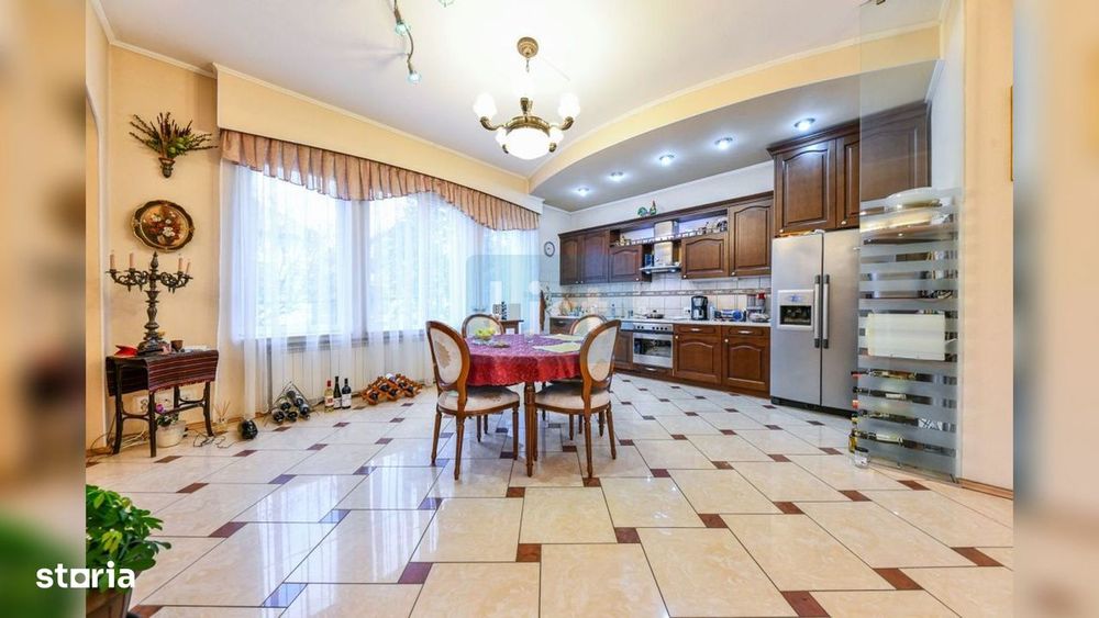 Casa in Andrei Muresanu | Zona exclusivista | Suprafata 280mp utili