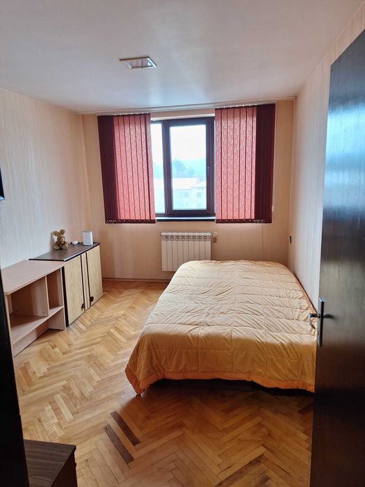 Продава се Тристаен апартамент в Ловеч, Широк център - 76 кв.м за 772 €/кв.м - Снимка #3