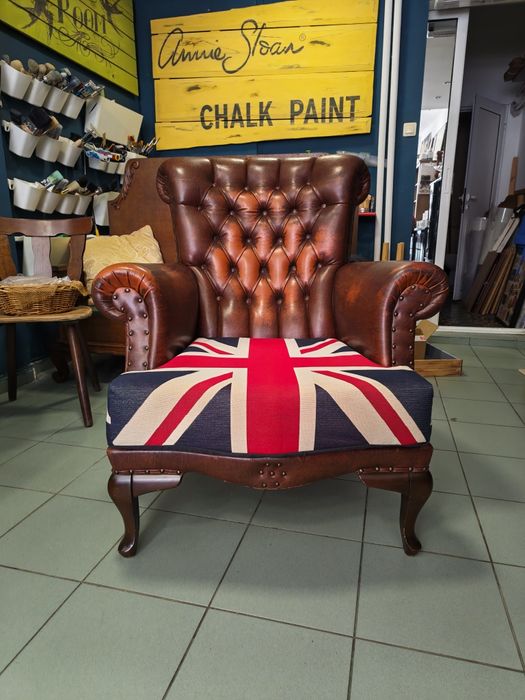 Кресло фотьойл тип Честърфийлд