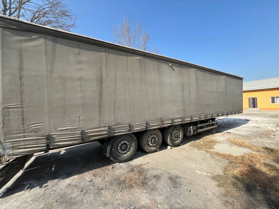 Prisep sotiladi 2003 yil universal konteynerovoz