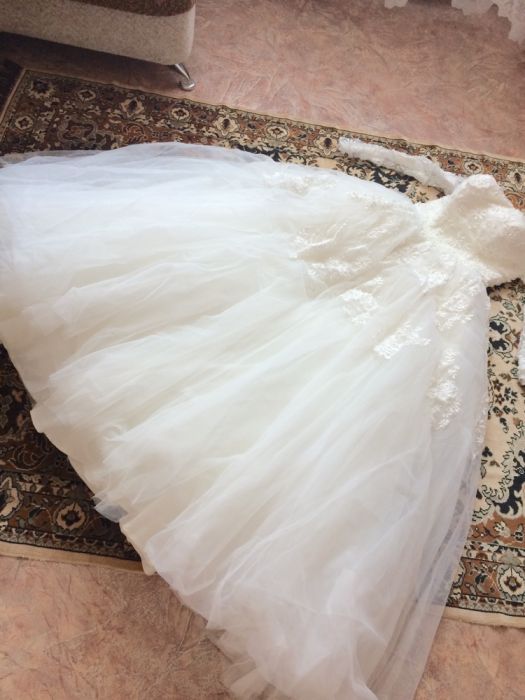 Свадебное платье