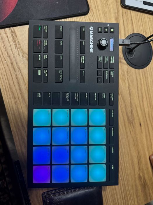 Native Instruments Maschine Mikro Mk3