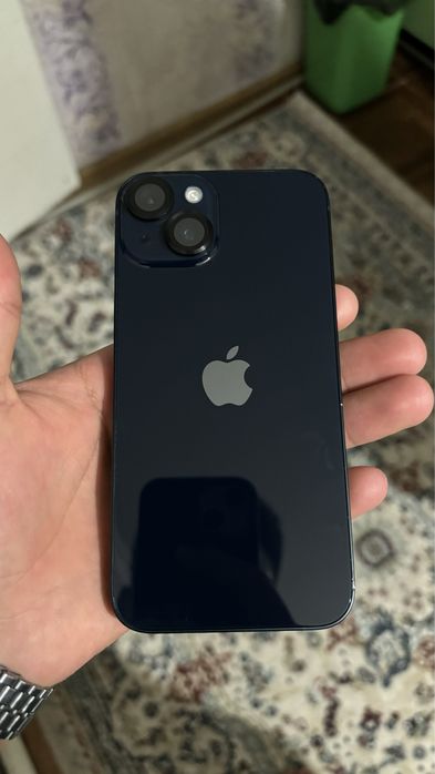 Продам айфон 14 с коробкой