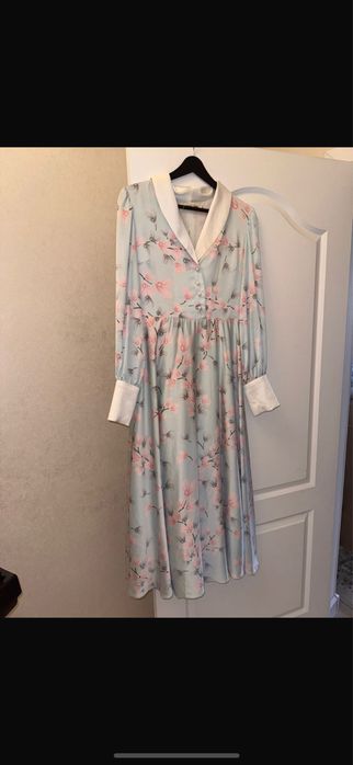 Нежное шикарное платье