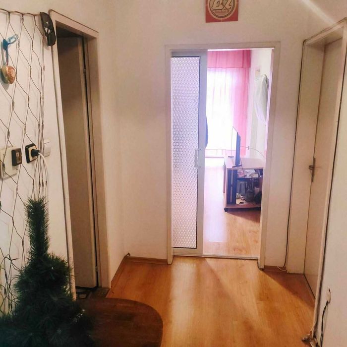 Тристаен апартамент в Каменица 1