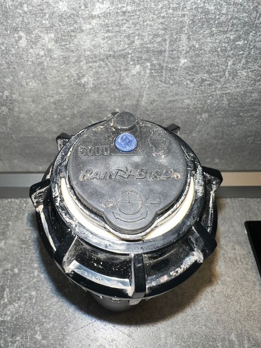 RAIN BIRD Разпръсквачи и напоителни клапани