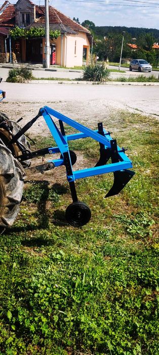 Изработвам инвентар за малогабаритни трактори