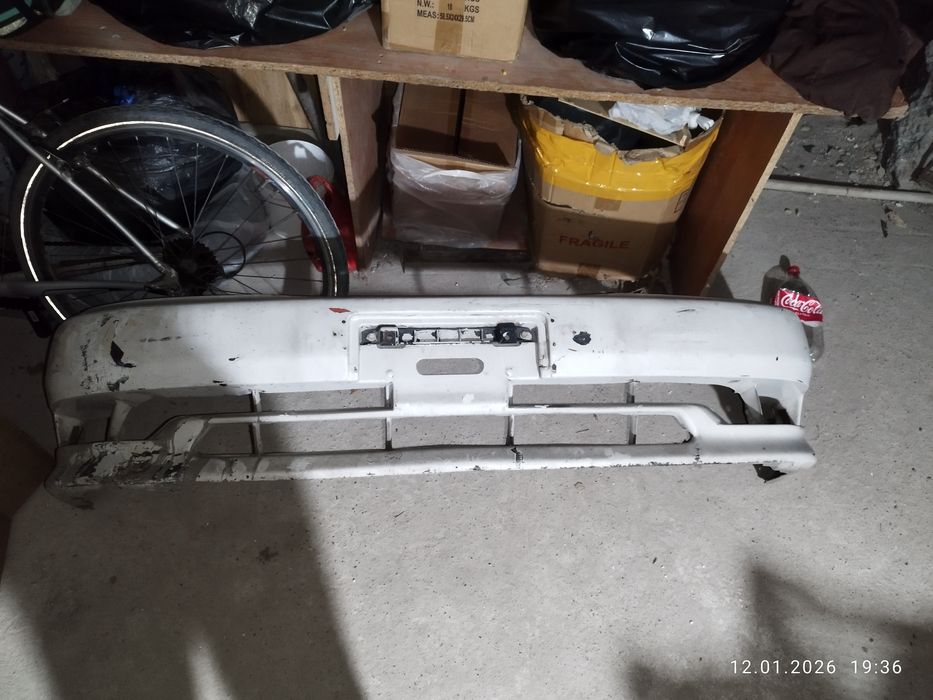 Продам передний бампер Марк 2 90