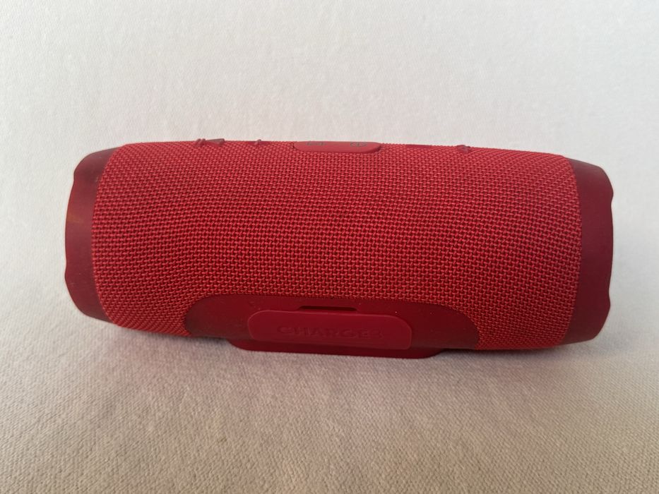 Преносима bluetooth тонколона JBL CHARGE 3