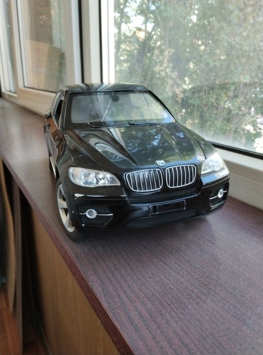 Две машинки бу на радиоуправлении за обе 5000