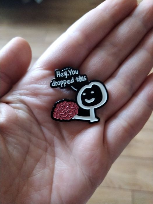 Пинчета значки големи