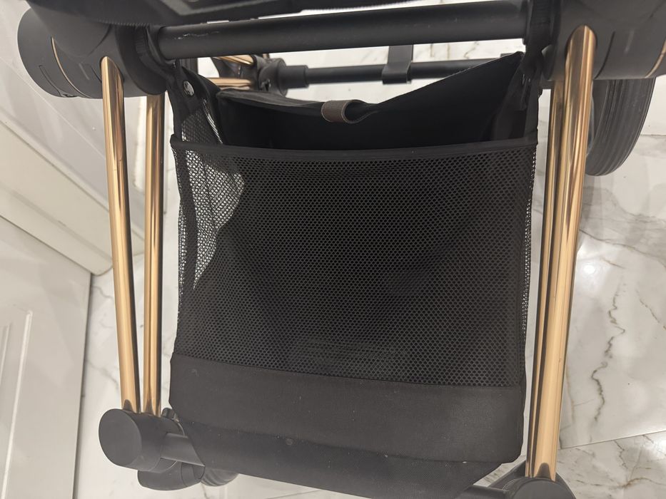 Продам коляску Cybex Priam lV