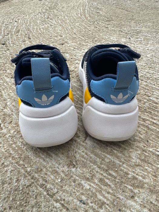 Детски обувки Adidas