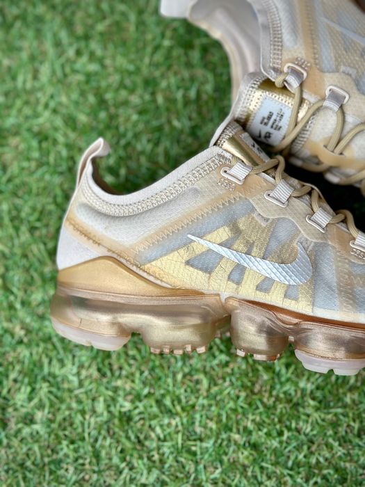 Nike Air Vapormax 2019 Gold - Златисти маратонки Vapormax - Оригинални