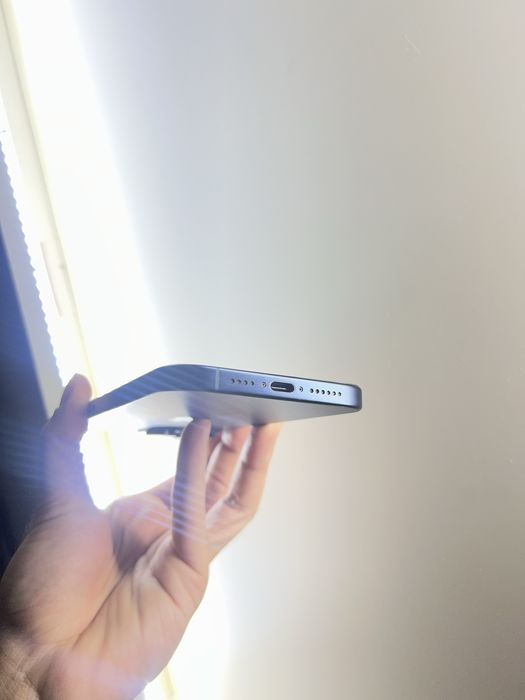 Продам IPhone 15 pro max 256gb