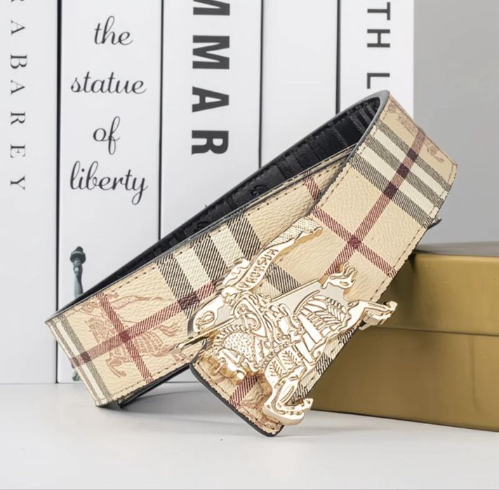 Классический мужской ремень Burberry