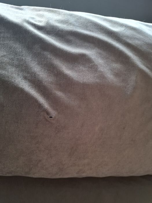 Диван,  триместен