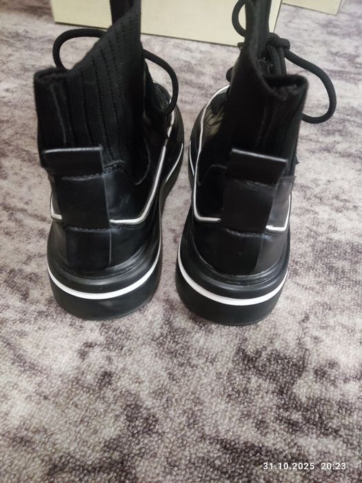 Обувь на девочку