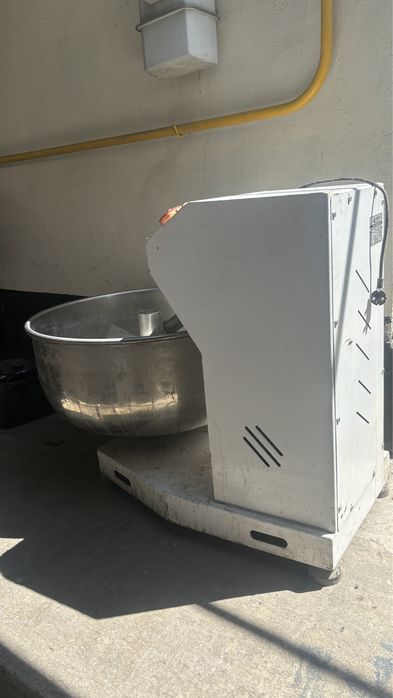 Тестомес 50 кг, продам