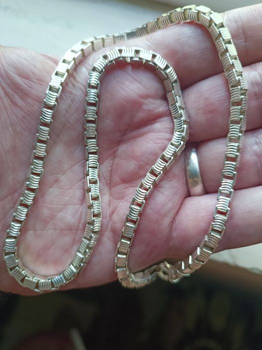 Серебряная цепочка. Серебро