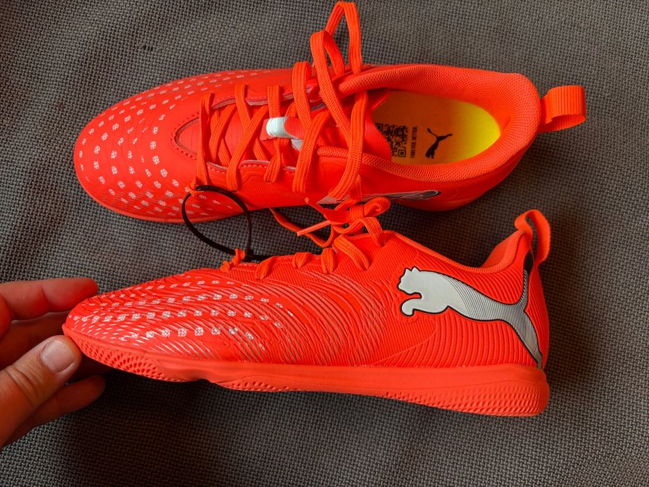 Pantofi sală Puma Future 9 Play Indoor junior – noi