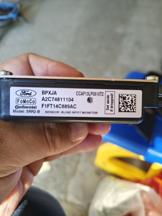 Vând module, senzori parcare, proiectoare , chei originale Ford