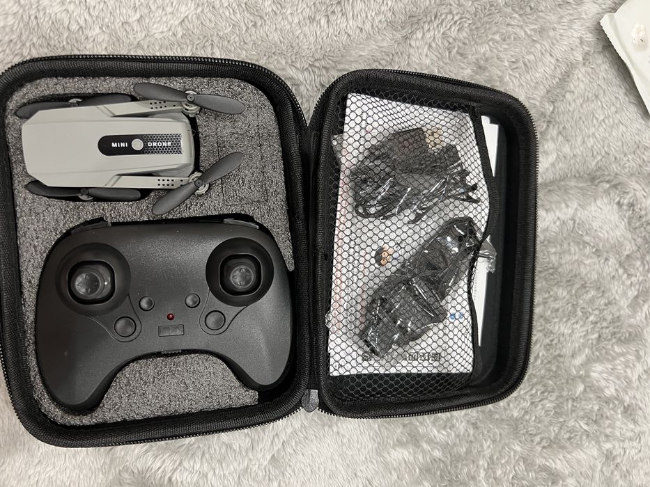 Дрон в сумочке, хороший качество