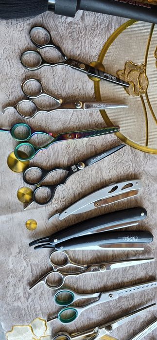 Foarfece și briciuri