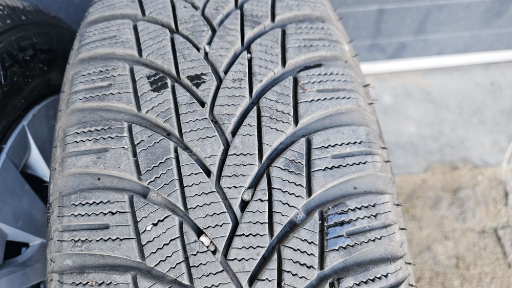 Джанти 15 5х100 Toyota оригинални с гуми и датчици