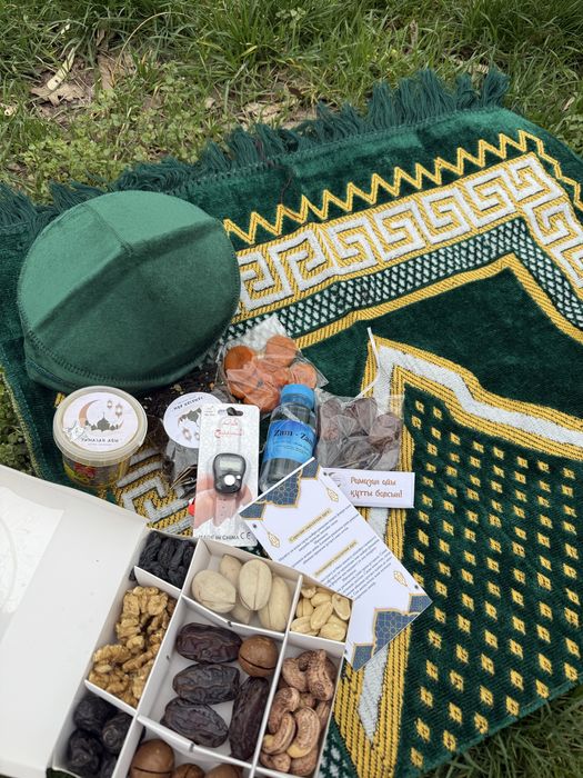 Рамадан бокс для мужчин и девочек