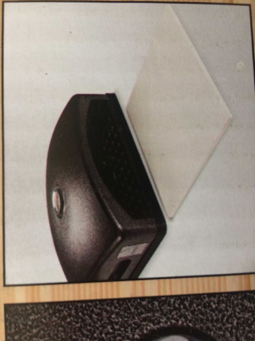 Нова пещ за пица на барбекю, на въглища или газ.