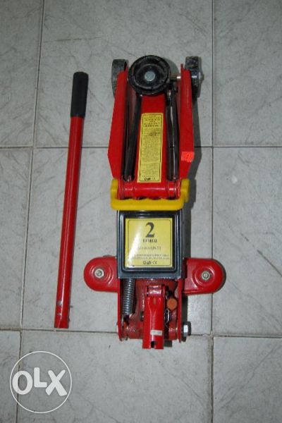 Универсалнен крик 2 - 5 т.